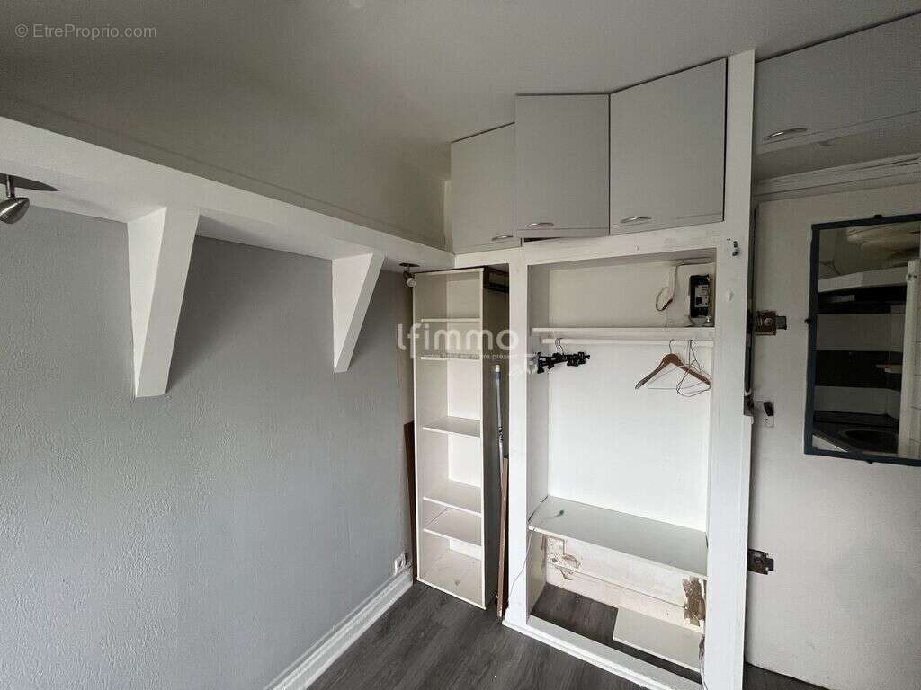 Appartement à SAINT-MAUR-DES-FOSSES