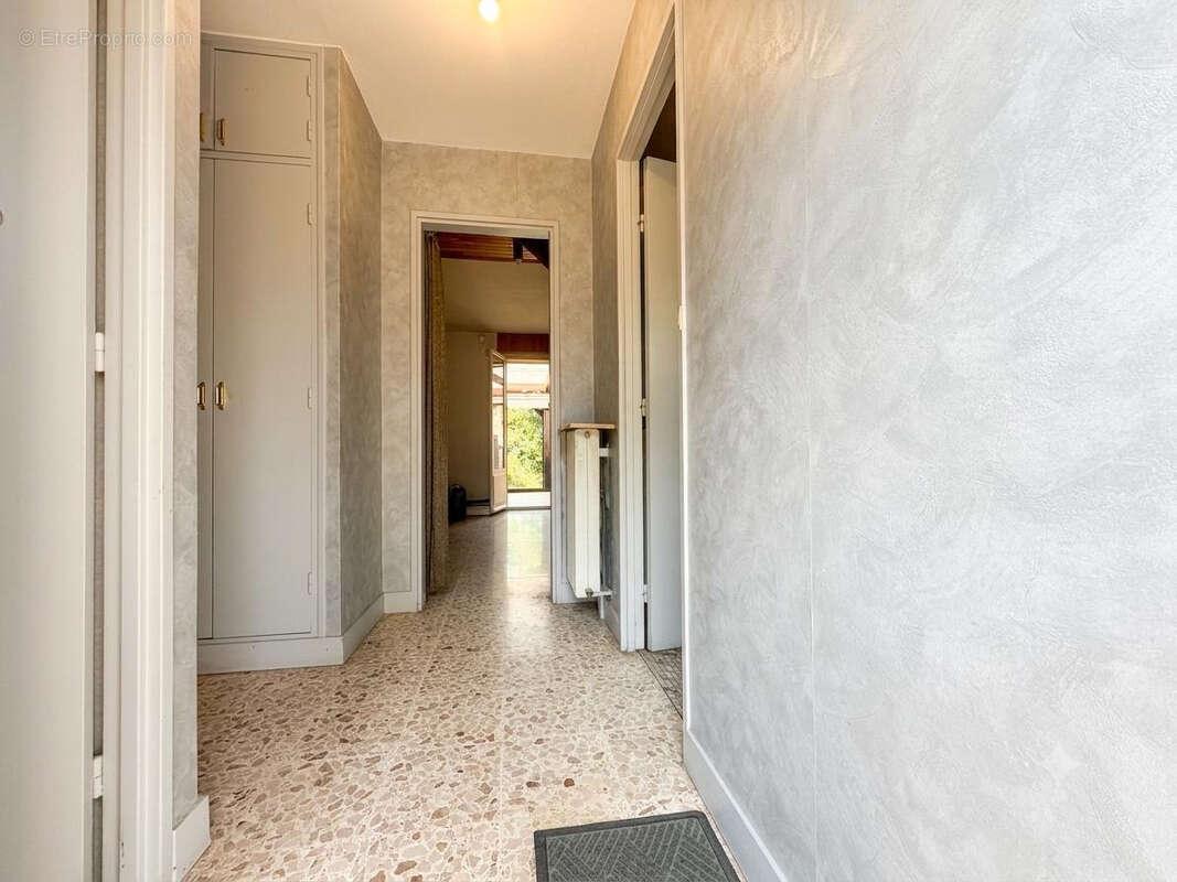 Maison Vert Saint Denis 4 pièce(s) 95 m2 - photo 2