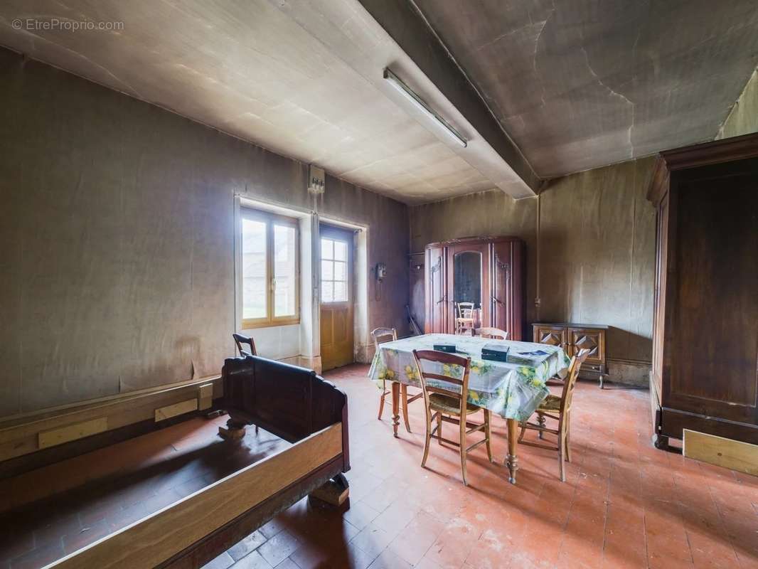 Maison à BRAZEY-EN-MORVAN