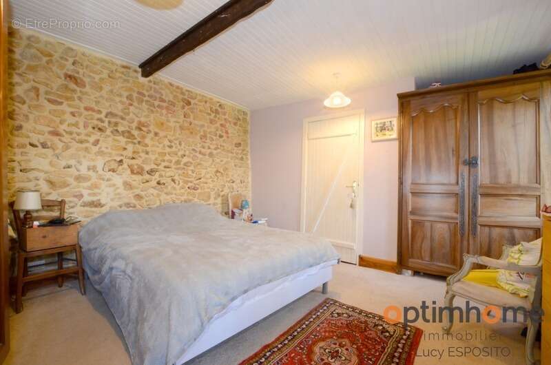 Maison à GENOUILLAC