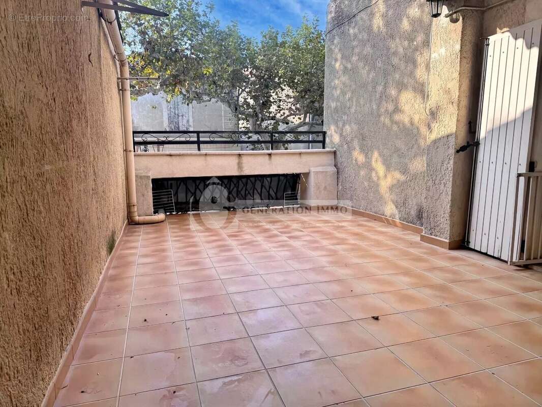 Appartement à EYRAGUES