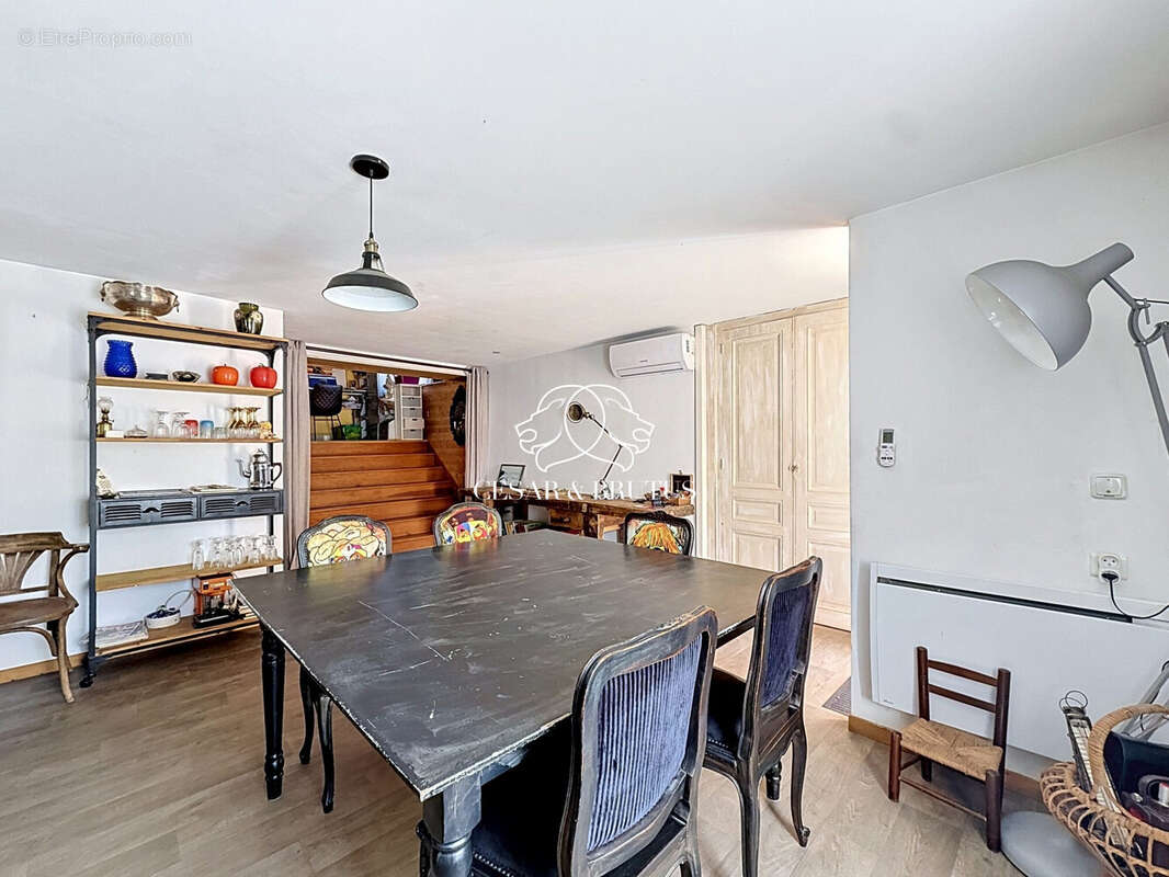 Maison 122 m² à Saint-Leger-Sur-Roanne  - photo 4