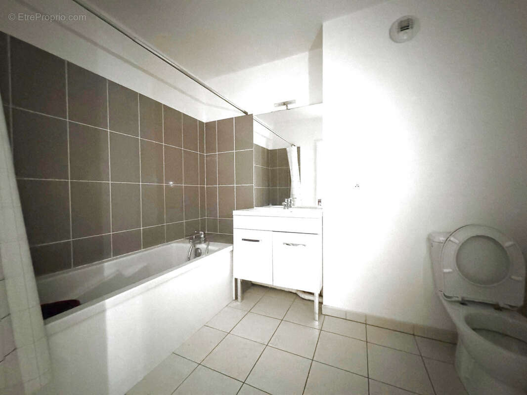 MARLY LA VILLE,  STUDIO de 36m2 habitable avec balcon et parking - photo 5