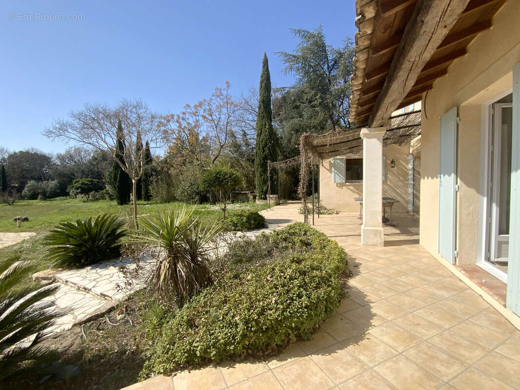 Maison à UZES