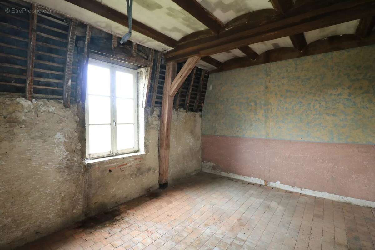 Maison à CHATILLON-EN-BAZOIS