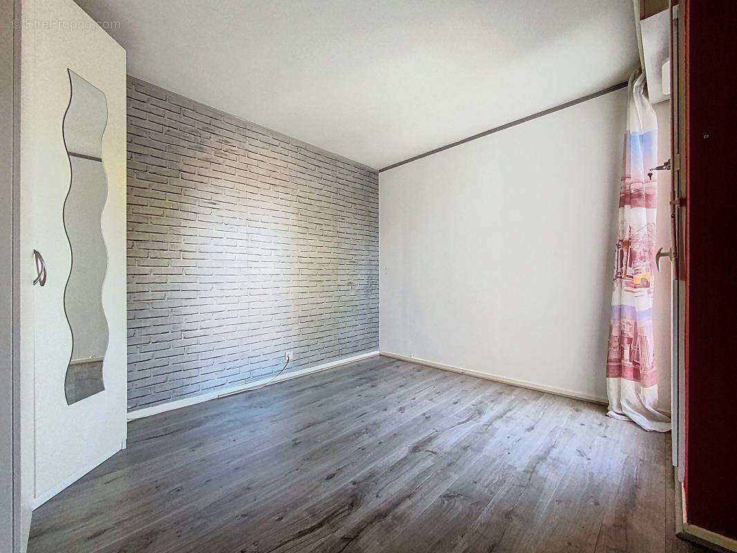 Appartement à GUYANCOURT