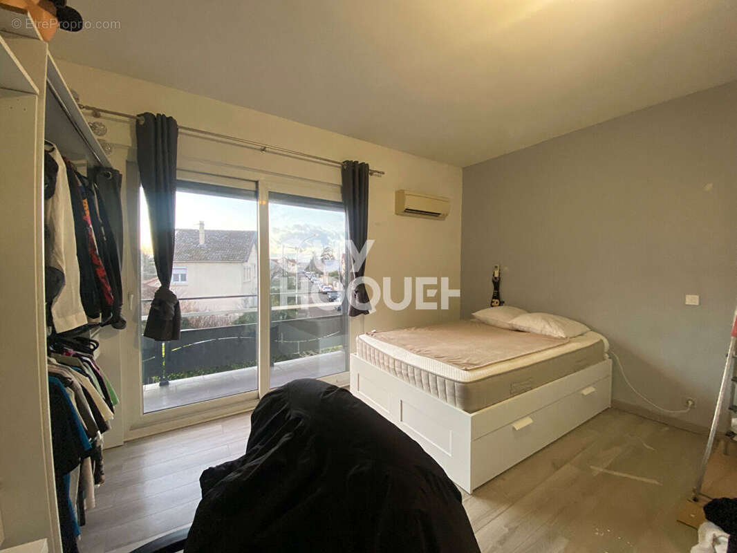 Maison à LE BLANC-MESNIL