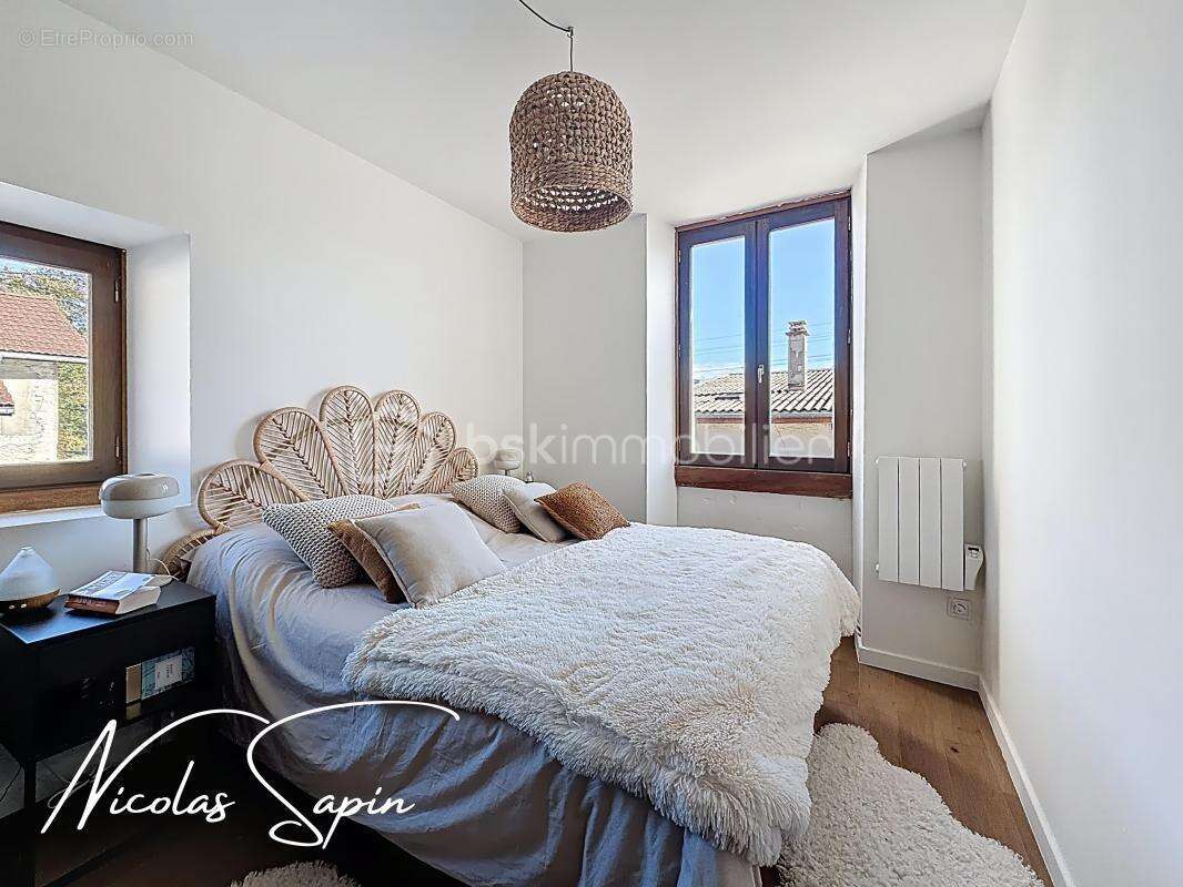 Appartement à VARCES-ALLIERES-ET-RISSET