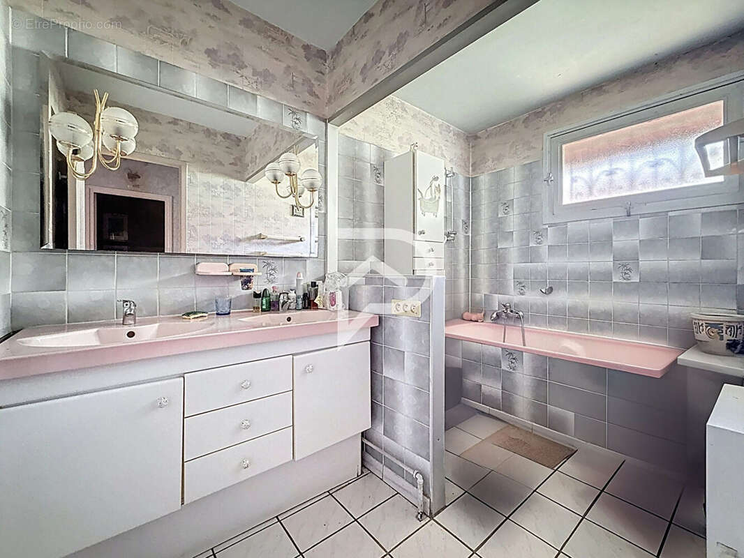 Maison à LAGNY-SUR-MARNE