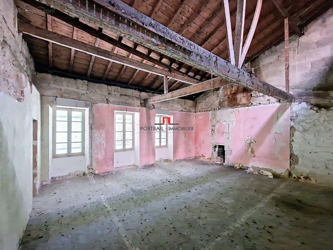 Maison à SAINT-ANDRE-DE-CUBZAC