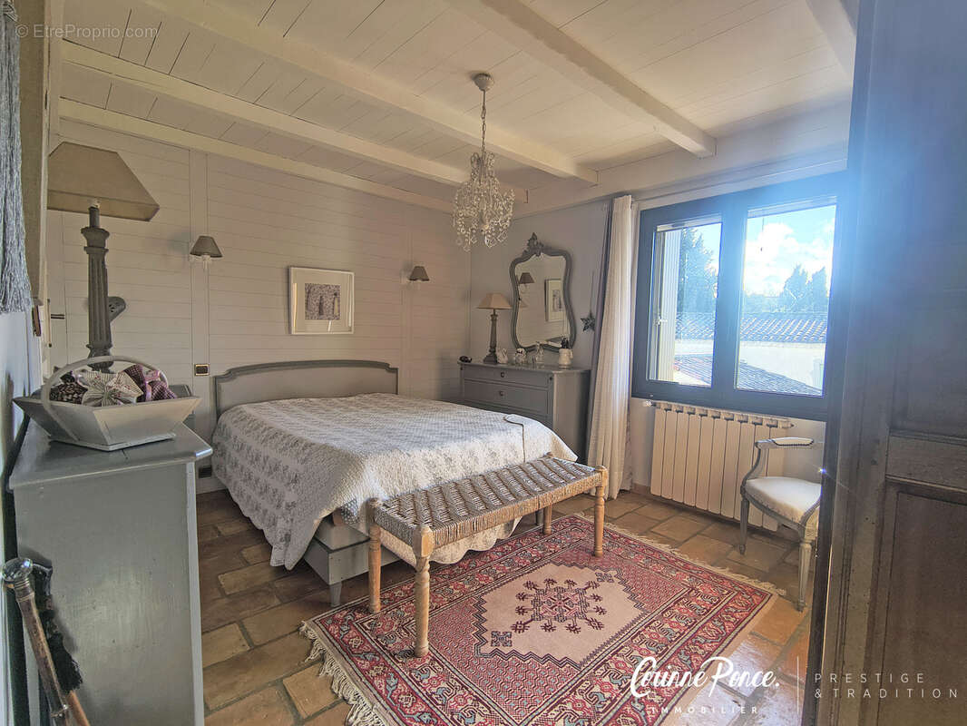 Maison à BOUILLARGUES
