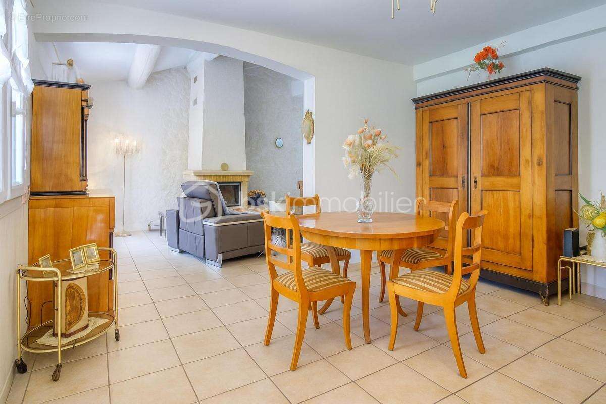 Maison à LA PENNE-SUR-HUVEAUNE