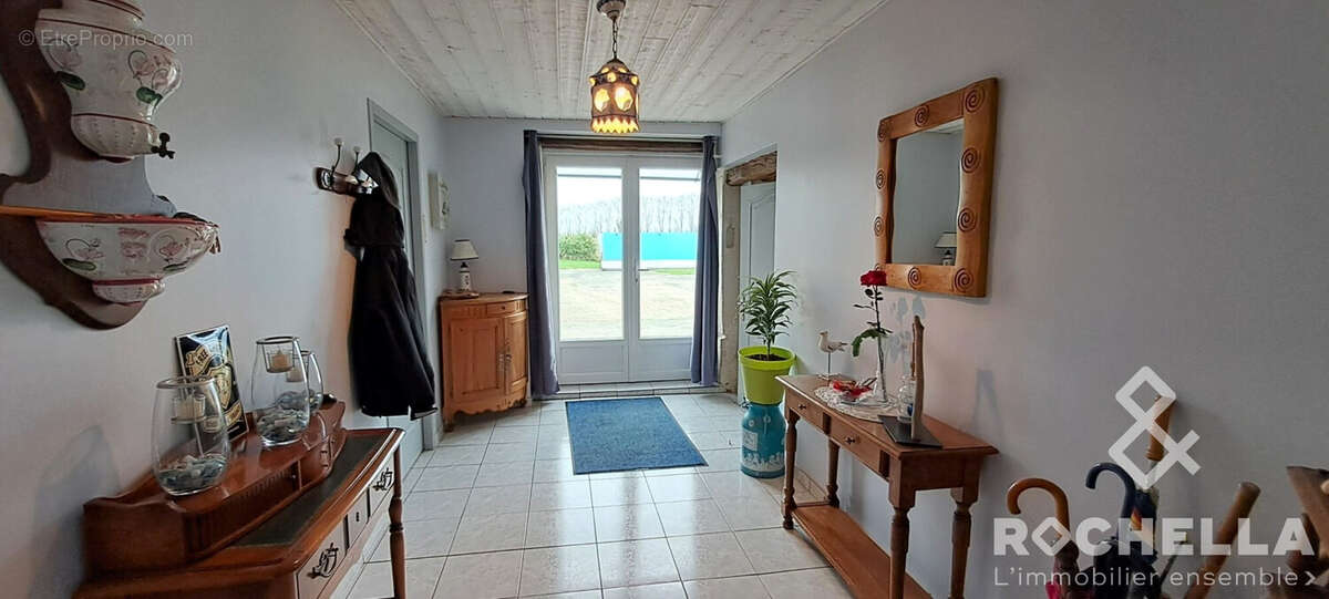 Maison à TONNAY-CHARENTE