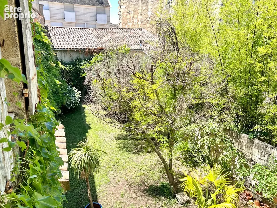 Élégante maison bourgeoise avec grand garage - photo 17