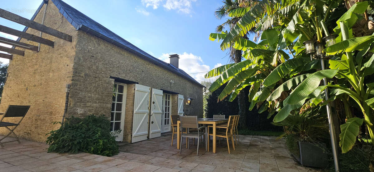 Maison à GRANDCAMP-MAISY