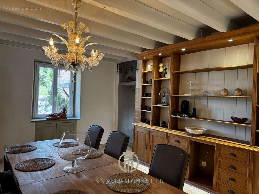 Maison à MONTAIGUET-EN-FOREZ