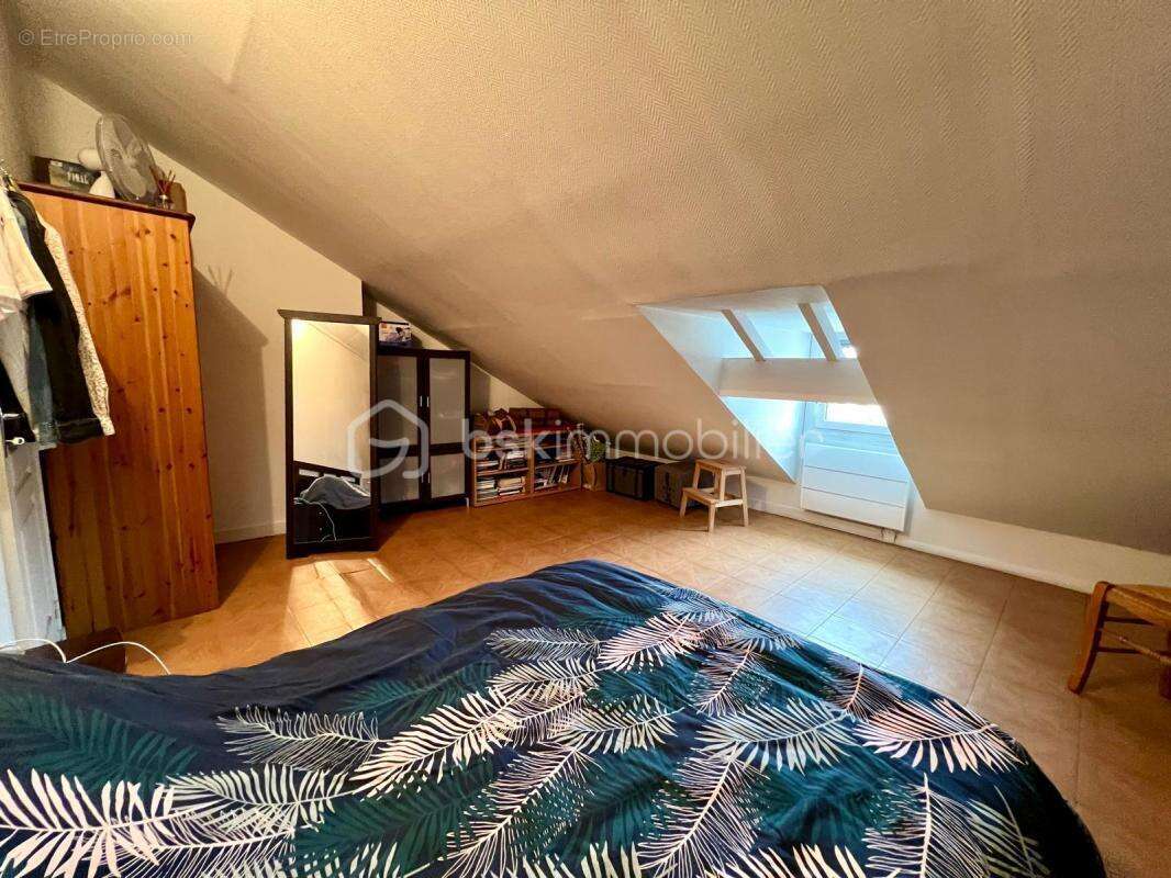 Appartement à SERMAISES