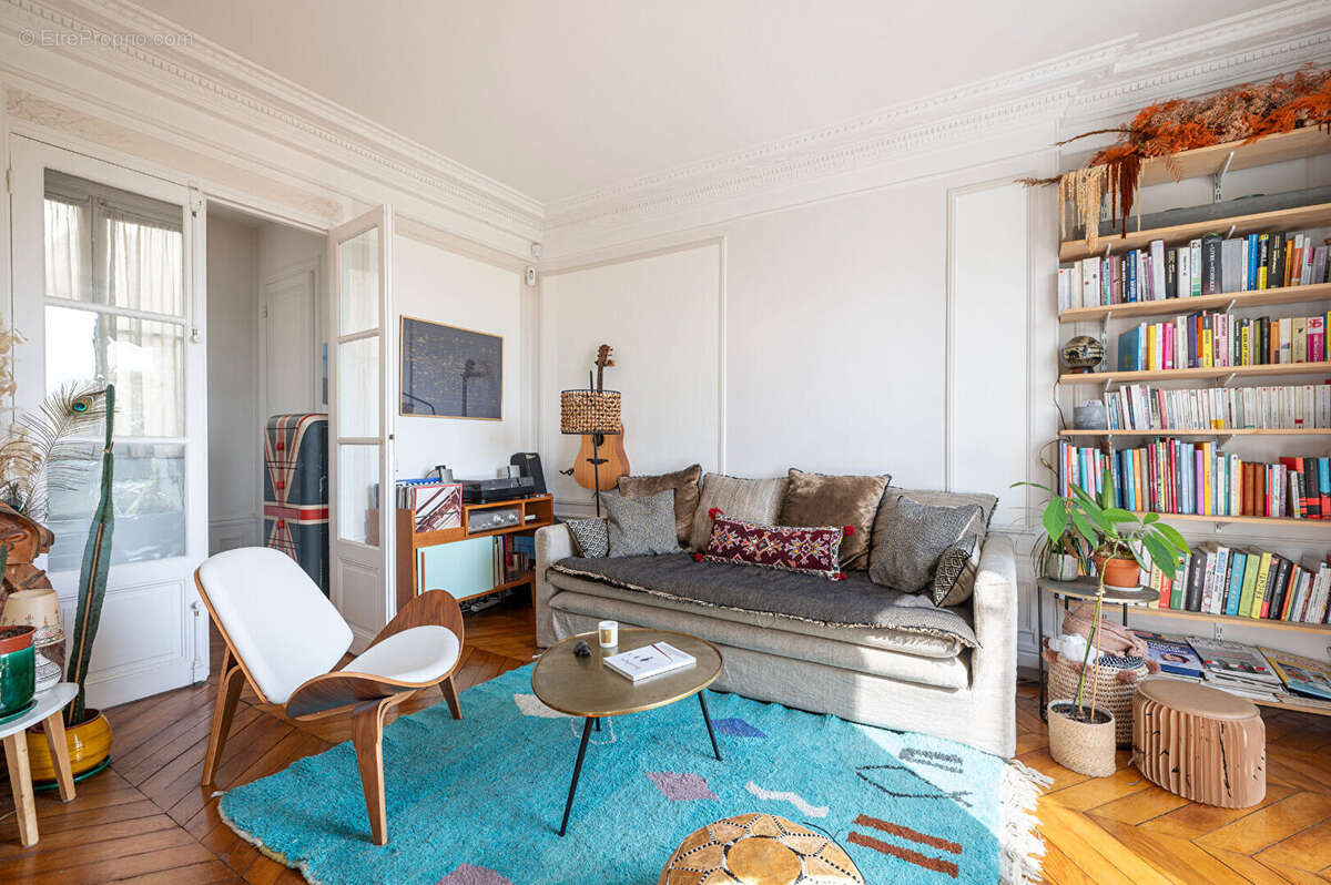 Appartement à PARIS-12E