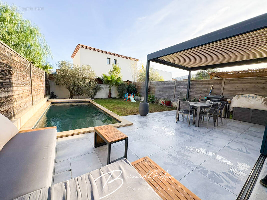 Maison à MARSEILLE-9E