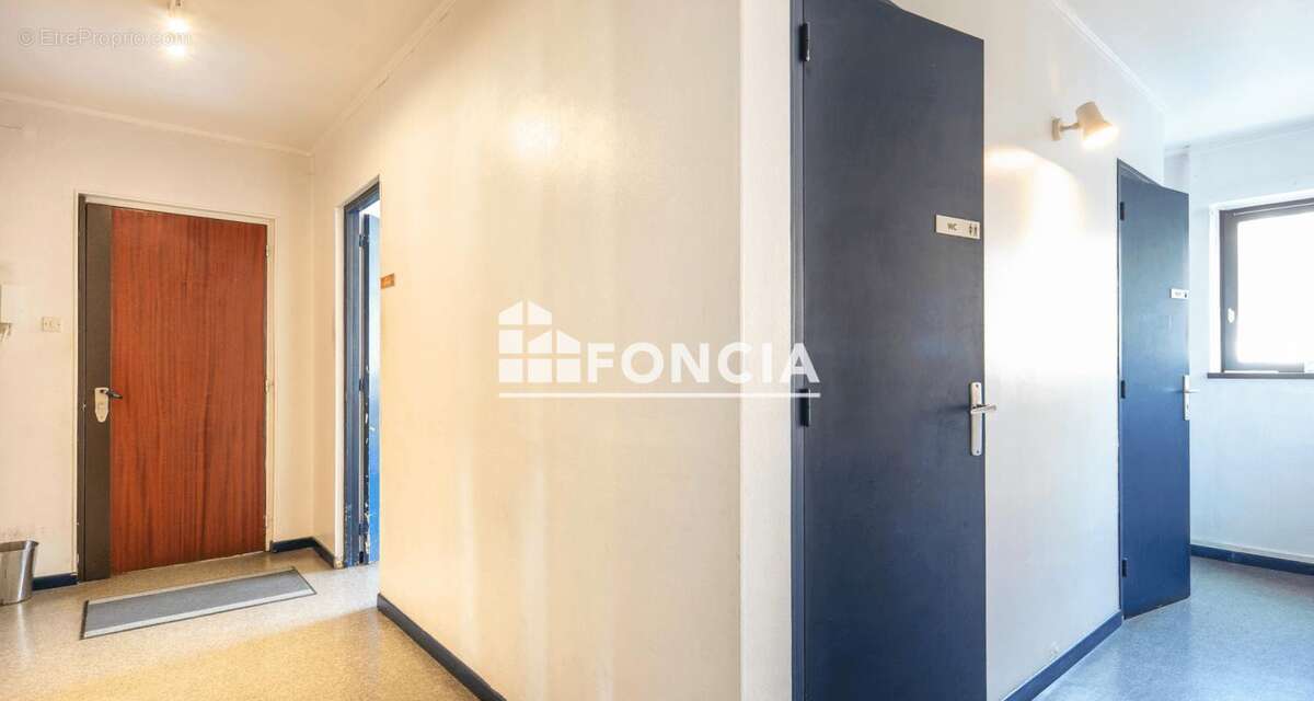 Commerce à GRENOBLE