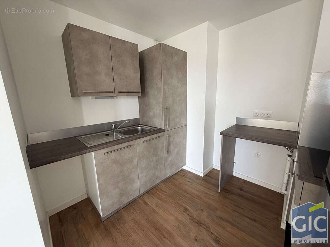 A vendre en exclusivite gic-bi beau 3pp avec grand balcon sud-ouest a caen-fleury. - photo 8