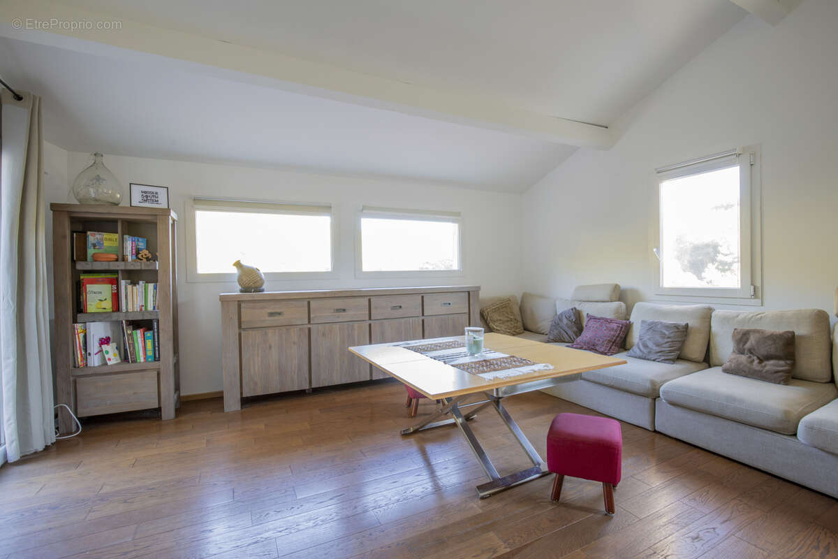 Maison à LA BOUILLADISSE