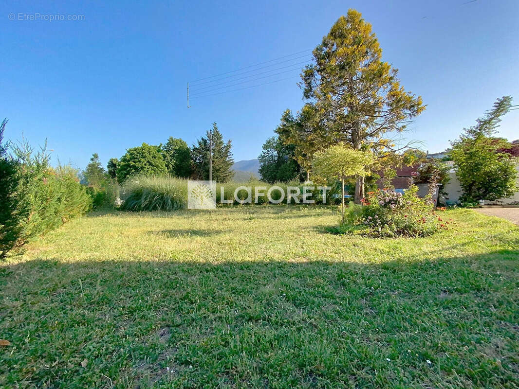 Maison à VERNEUIL-SUR-SEINE