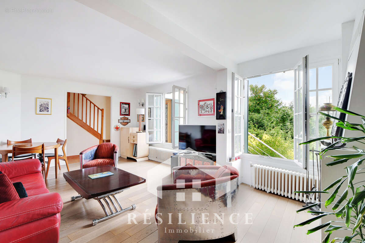 Rare clamart ! maison 125m2 avec vue panoramique sur paris + studio indépendant - photo 3
