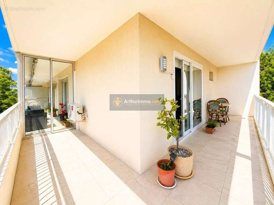 Appartement à SAINT-RAPHAEL