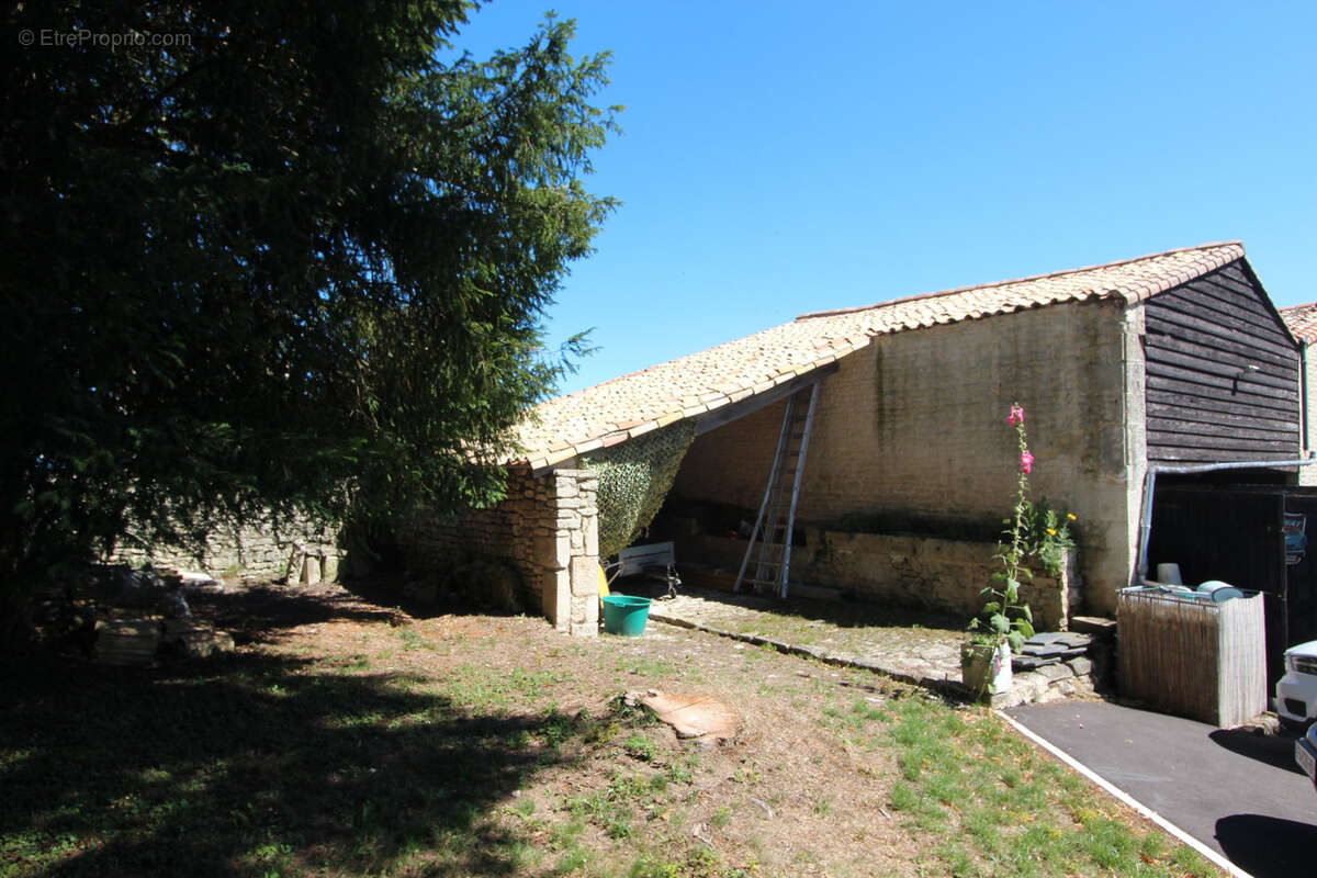 Maison à ECHIRE