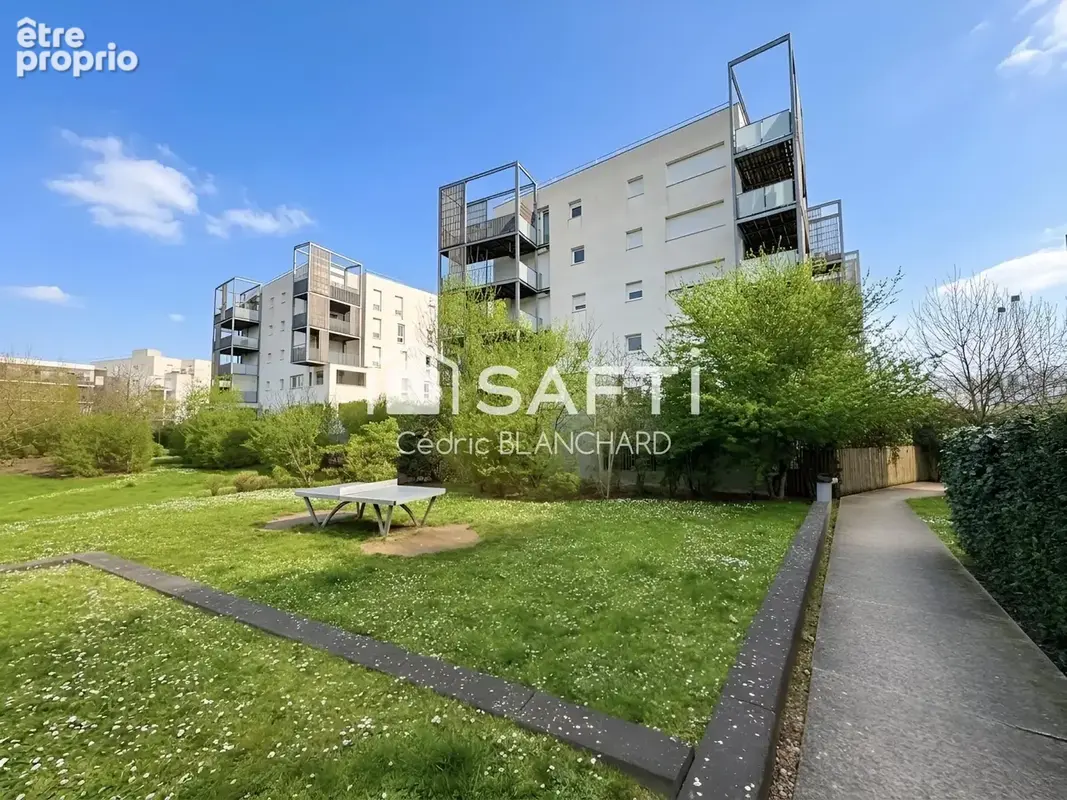 Photo 1 - Appartement à LORMONT