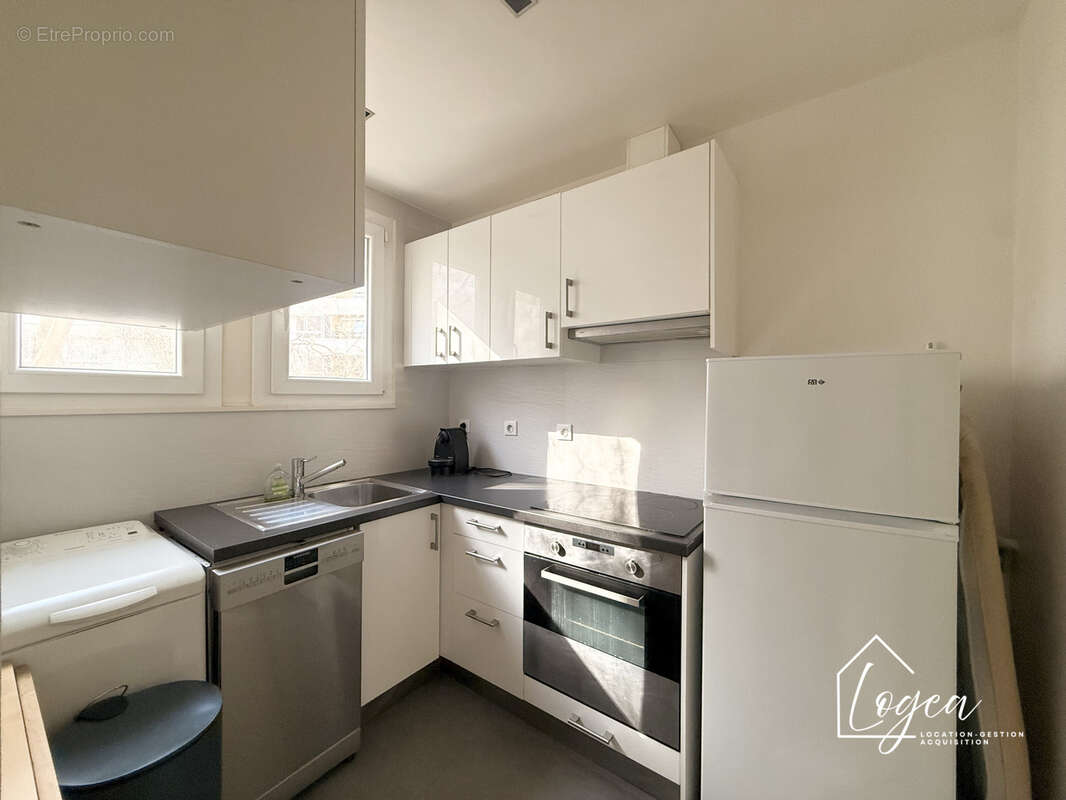 Appartement à PARIS-15E