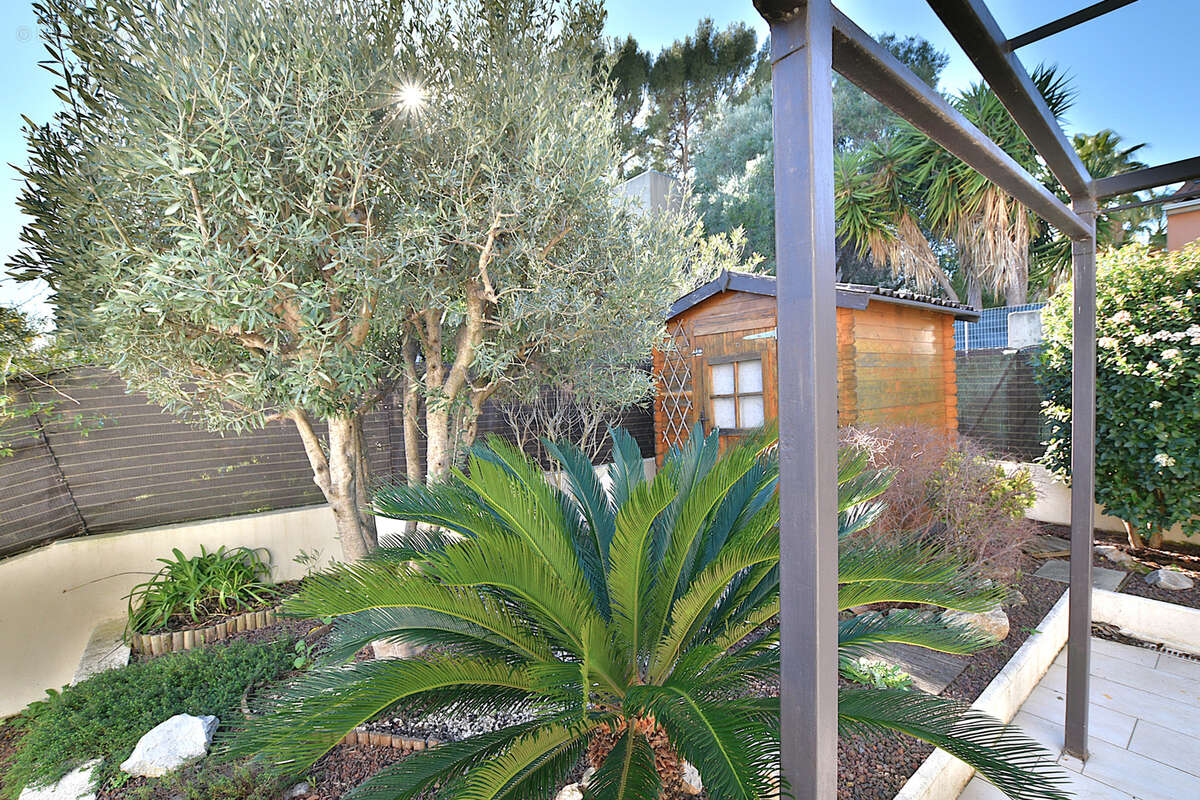 Appartement à LA VALETTE-DU-VAR