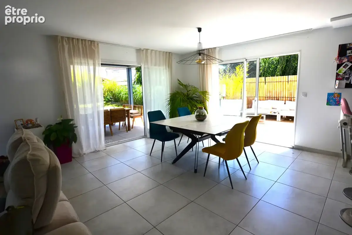 Maison Soucieu En Jarrest 5 pièce(s) 135.63 m2 - photo 7