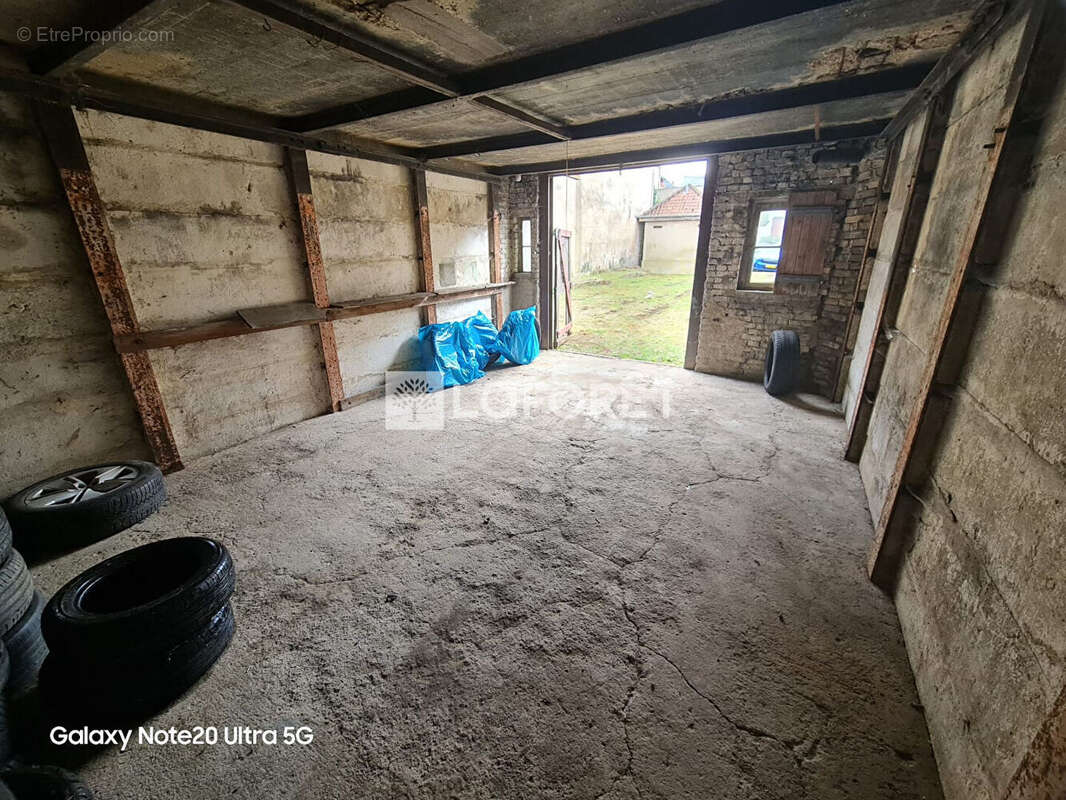 Terrain à AUDUN-LE-TICHE