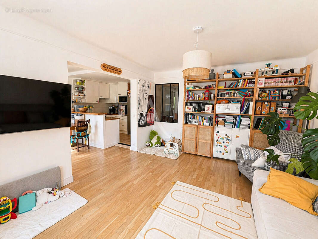 Appartement à FONTENAY-SOUS-BOIS