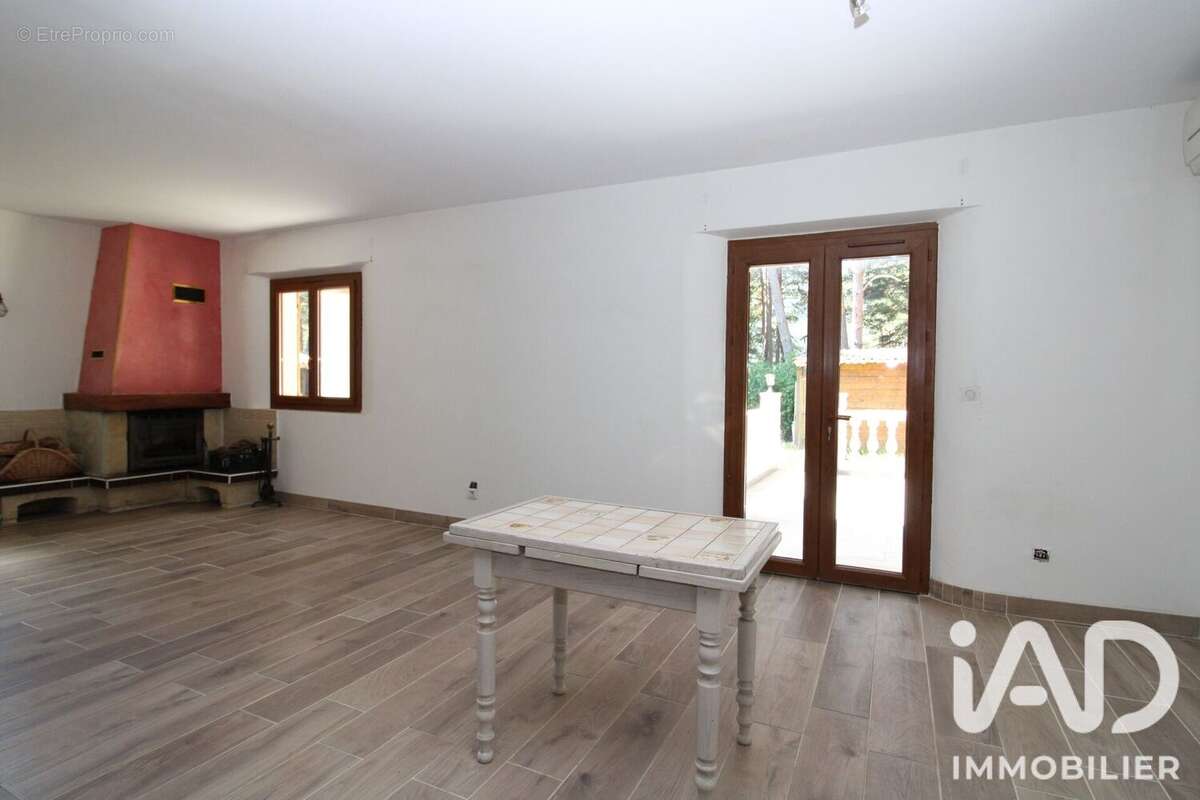 Maison 102 m² à La Bastide  - photo 2