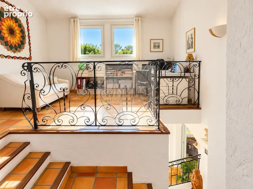 Magnifique Villa avec piscine sur 16000 m2 avec vue imprenable !! - photo 13