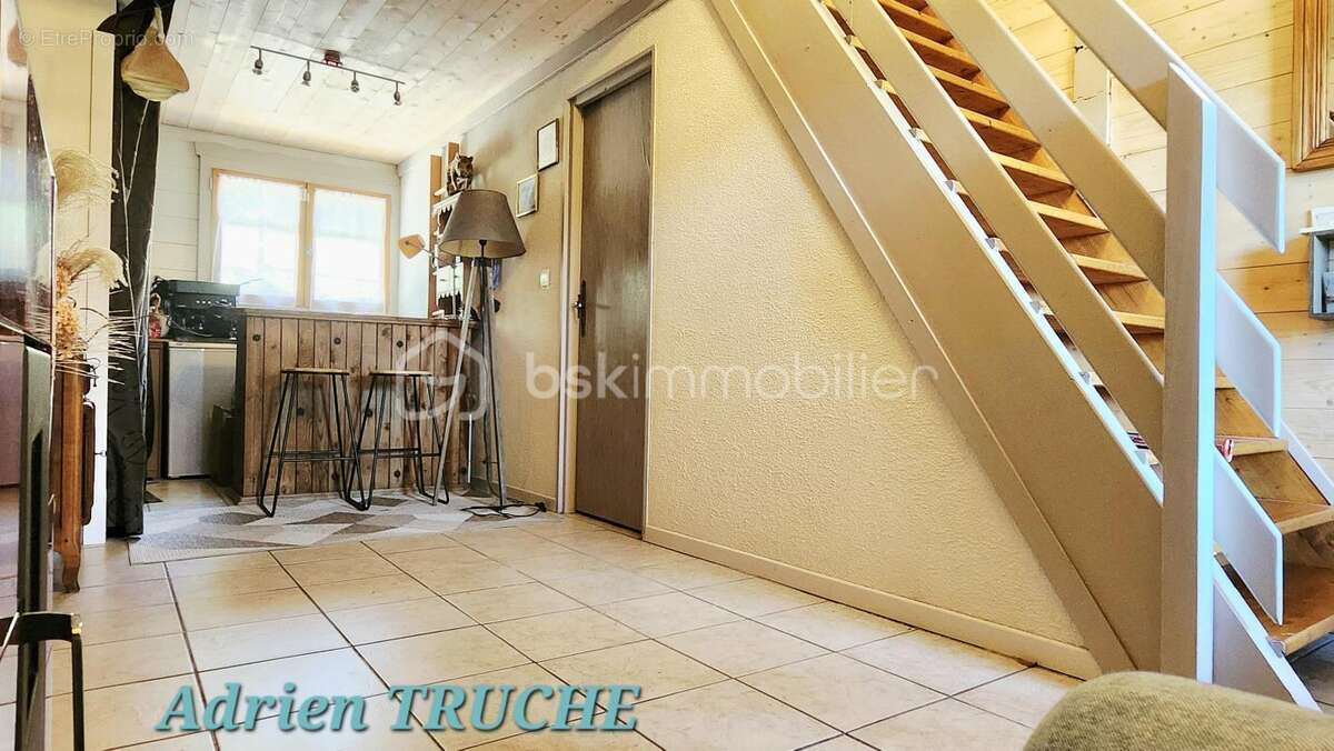 Chalet de 170 m²- Sous sol - Studio - Terrain de 1200 m² - photo 19