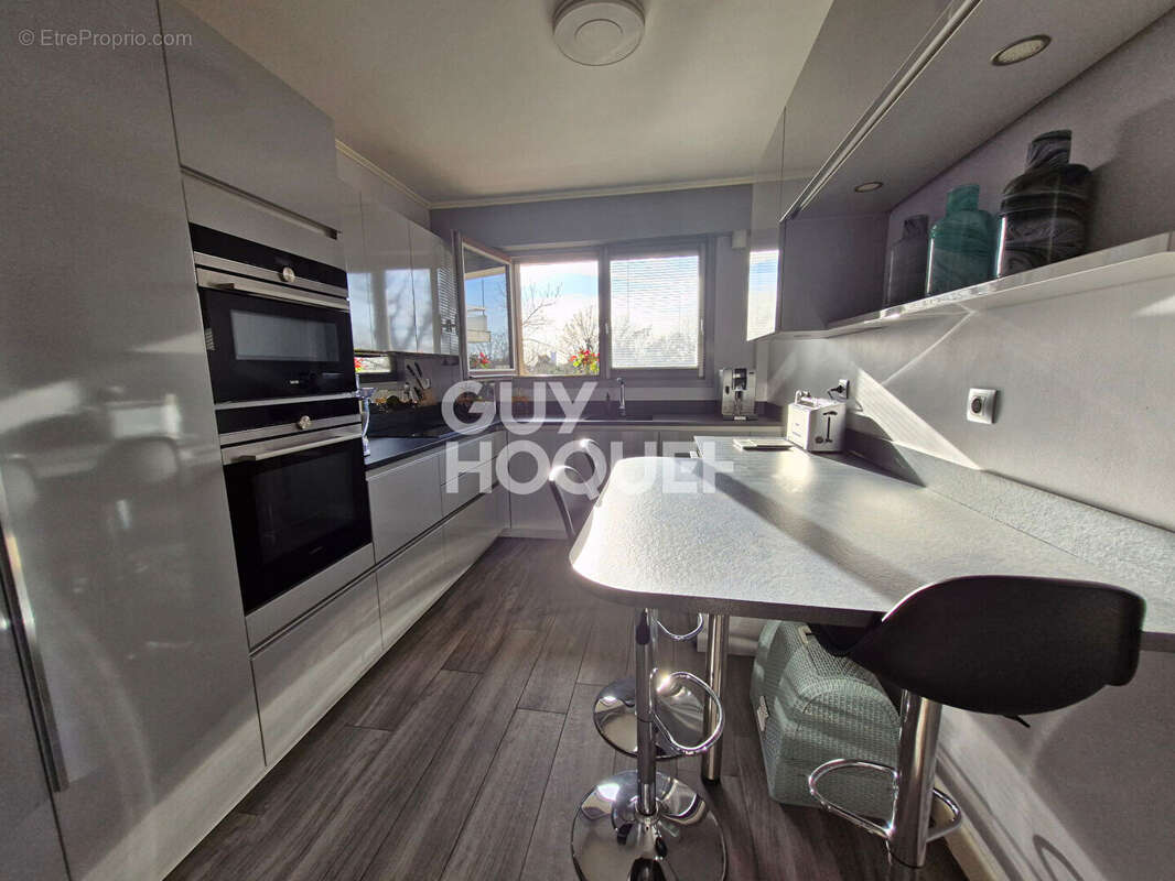 Appartement à NOGENT-SUR-MARNE