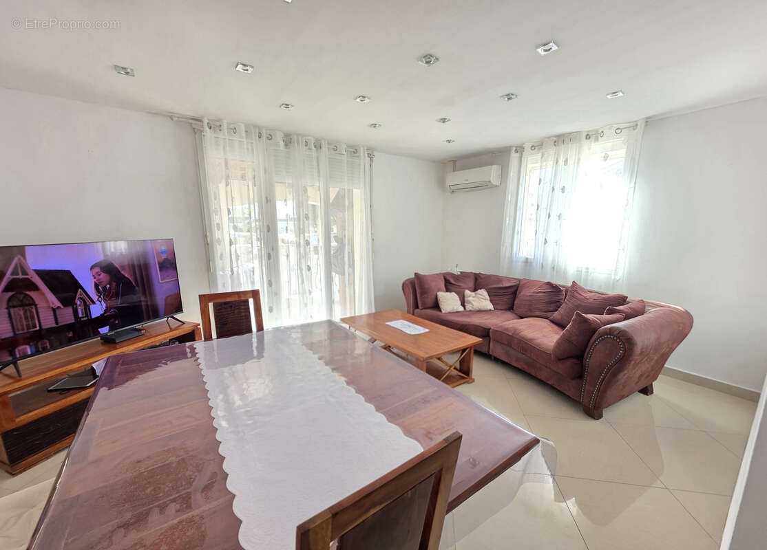 Maison à PORT-DE-BOUC