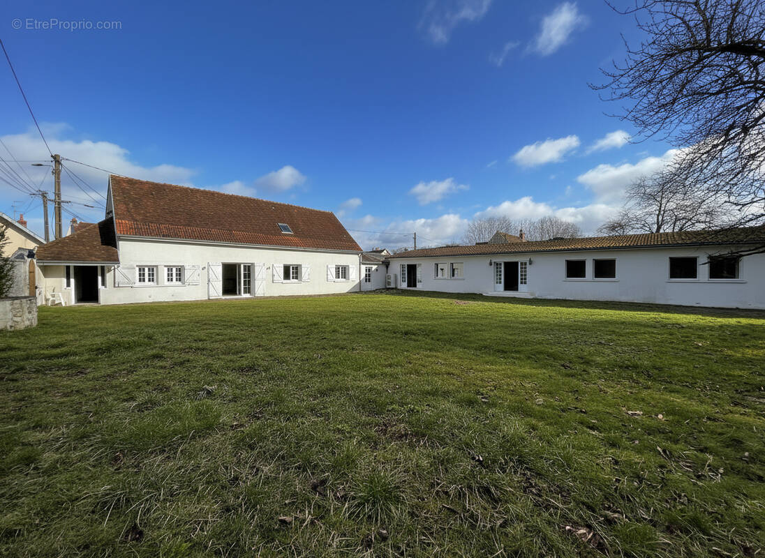 Maison à REMILLY-SUR-TILLE