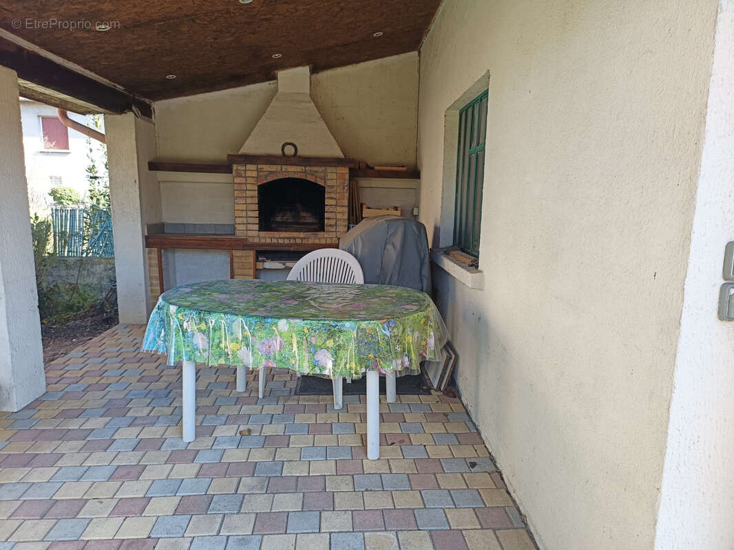 Maison à LE PEAGE-DE-ROUSSILLON