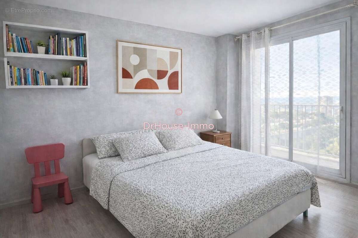Appartement à MARSEILLE-12E
