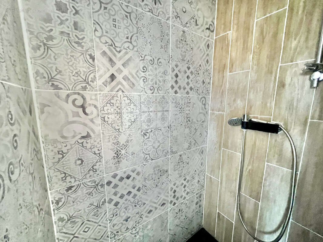 Appartement à SAINTE-TULLE