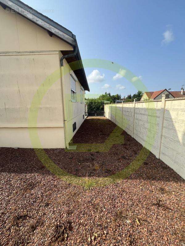 Maison à HANGEST-EN-SANTERRE