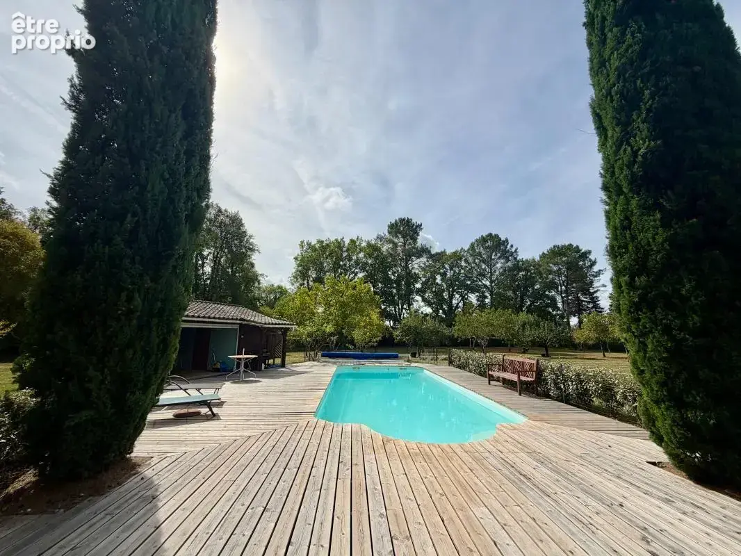 Maison en pierre sur 1,5 ha avec piscine, vie de plain-pied et atelier - photo 6