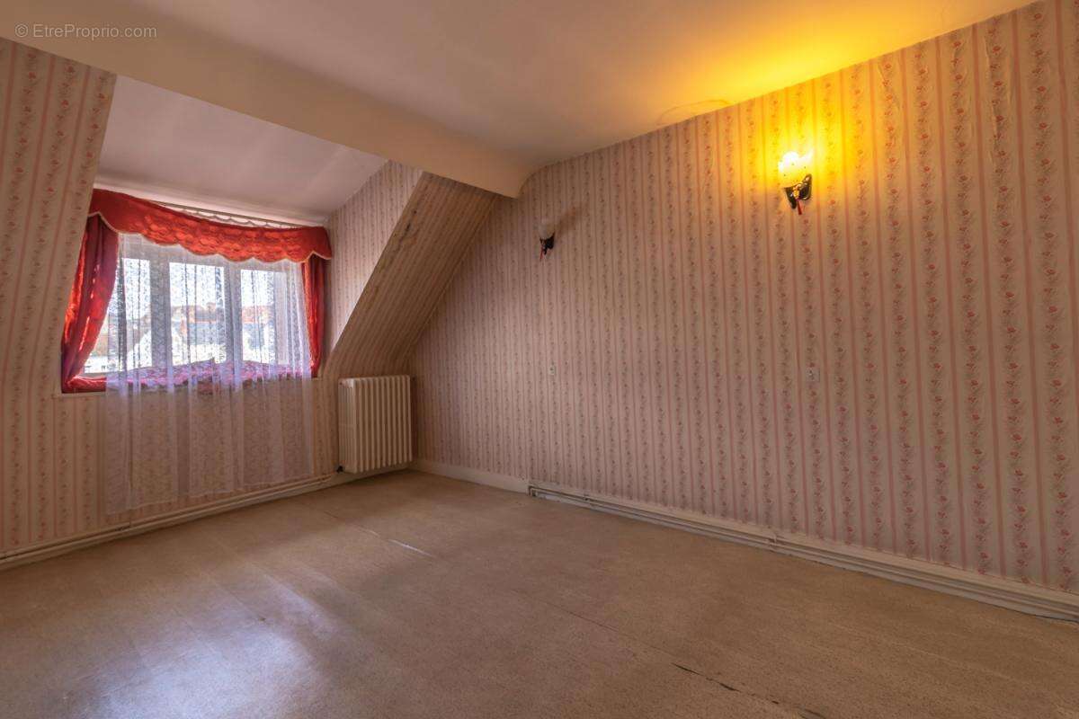 Maison à SELLES-SUR-CHER