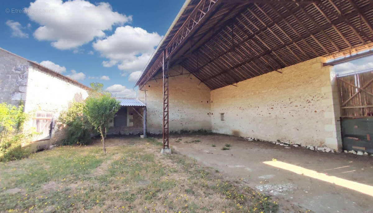 Maison à SCORBE-CLAIRVAUX