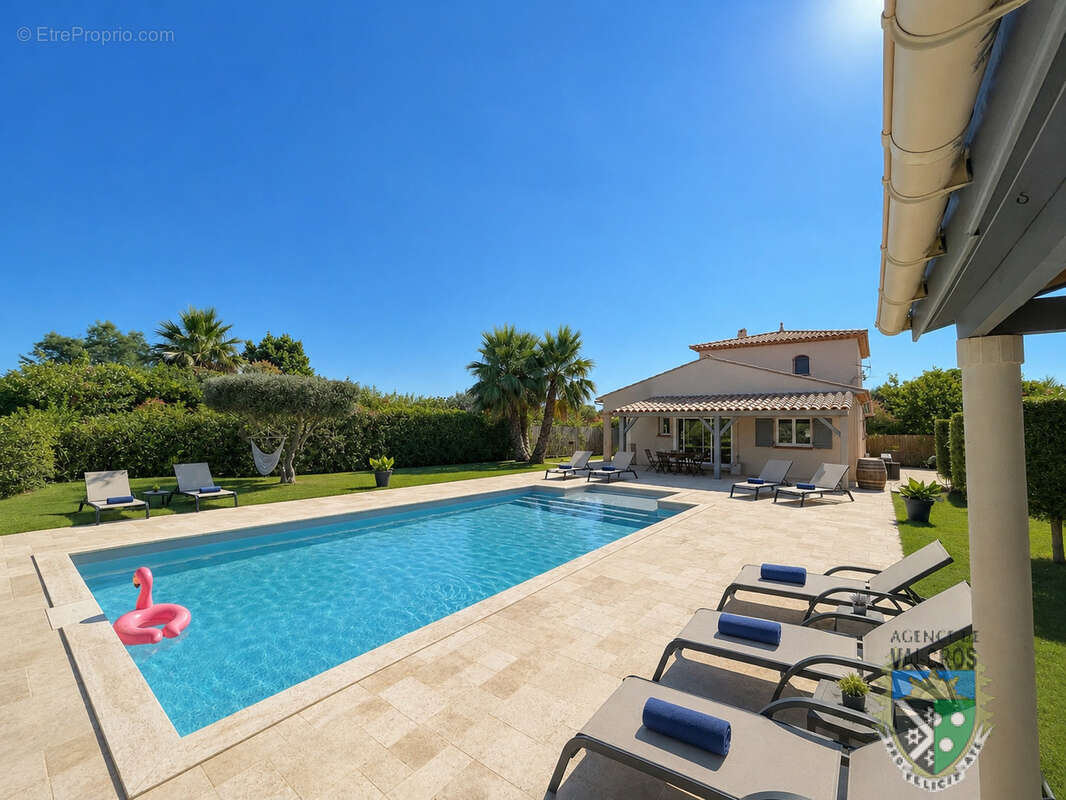 Maison à LA LONDE-LES-MAURES